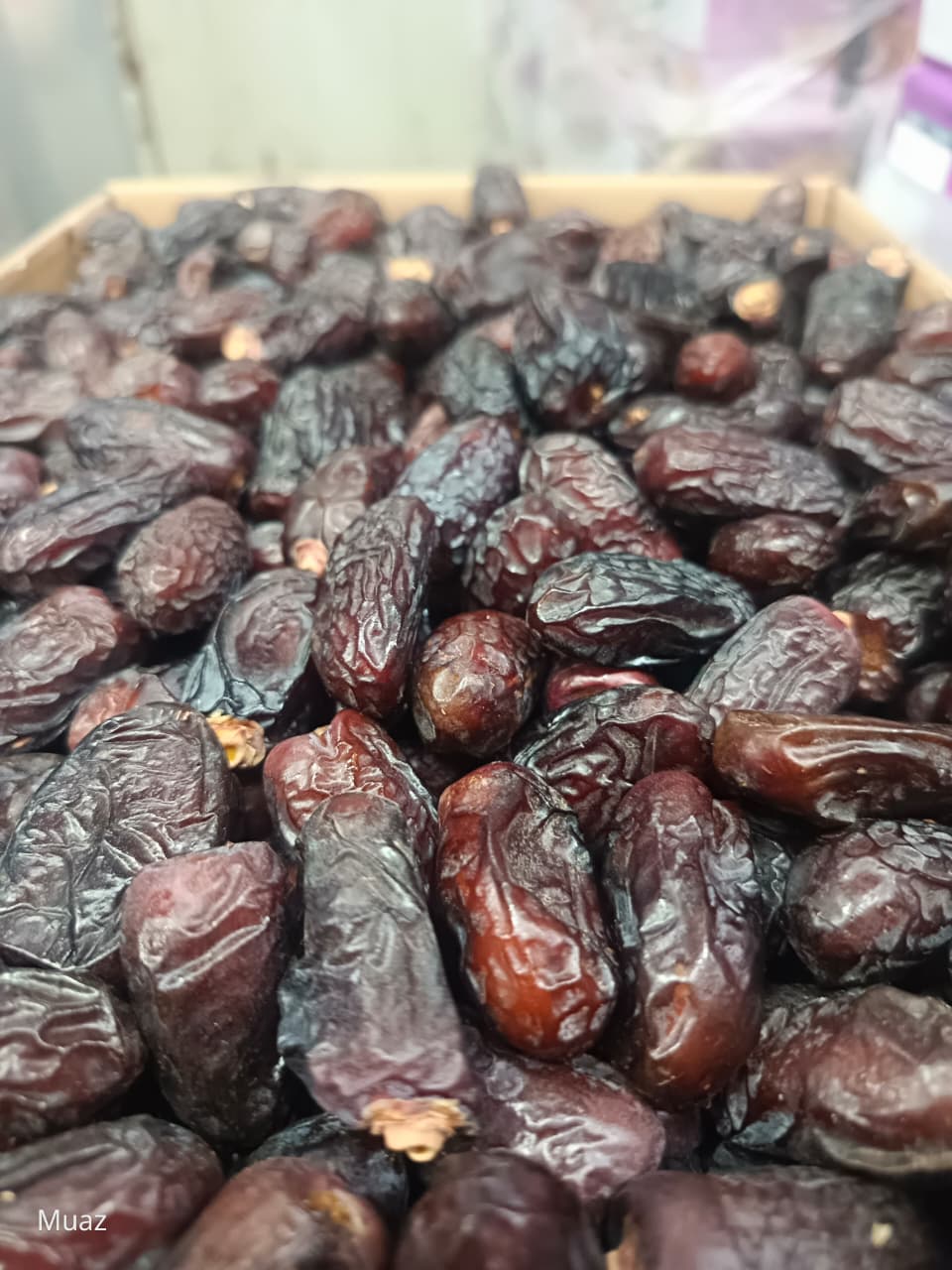 Safawi Dates (Regular) – Special Offer at ₹499/kg | Zafran House