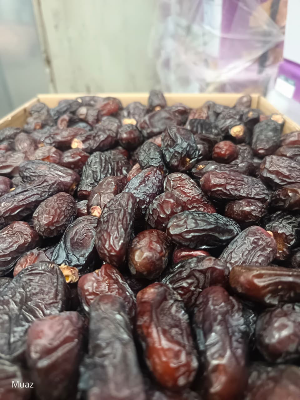 Safawi Dates (Regular) – Special Offer at ₹499/kg | Zafran House