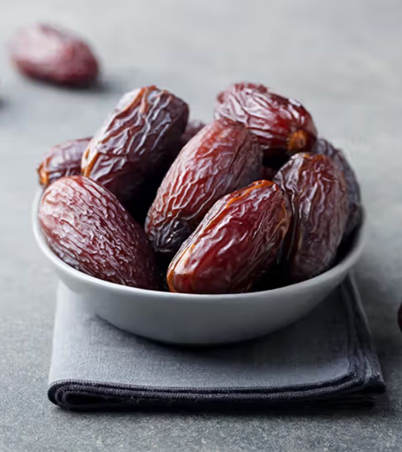 1 Li (1) Medjool Dates - Image 1